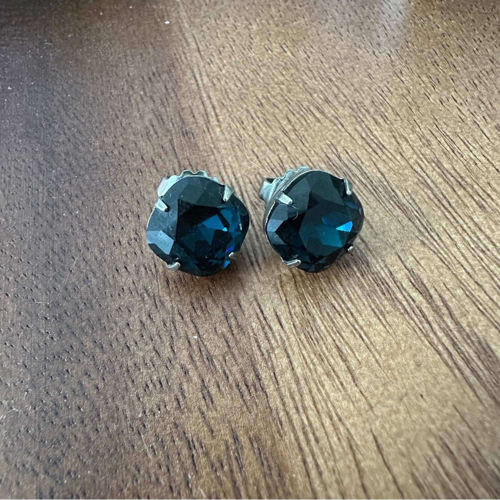 Sorrelli Black Stud Earrings - Picture 1 of 4